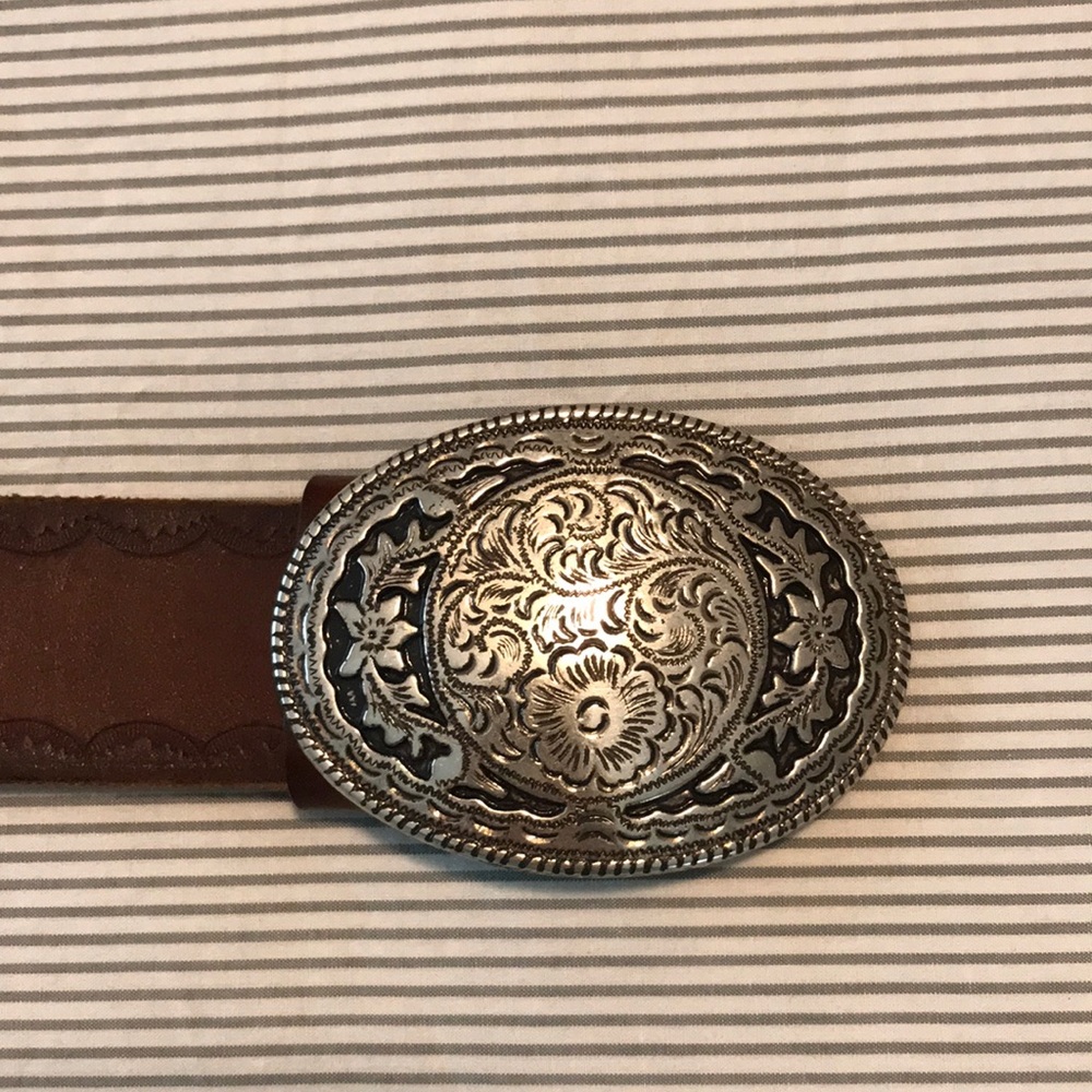 Leather western style belt, Women’s size M